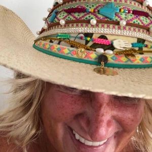 Meet your Posher, Melissa